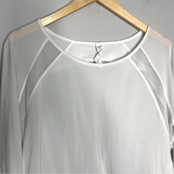 Lululemon If You're Lucky Long Sleeve Tee II - White, size 10 - Picture 7 of 15